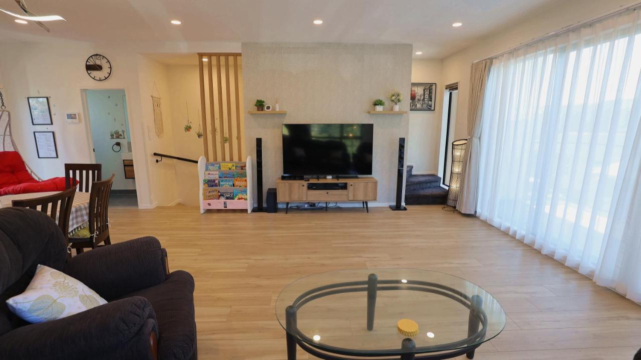 Luxury Brand New Designer Living Apartment Auckland Bagian luar foto